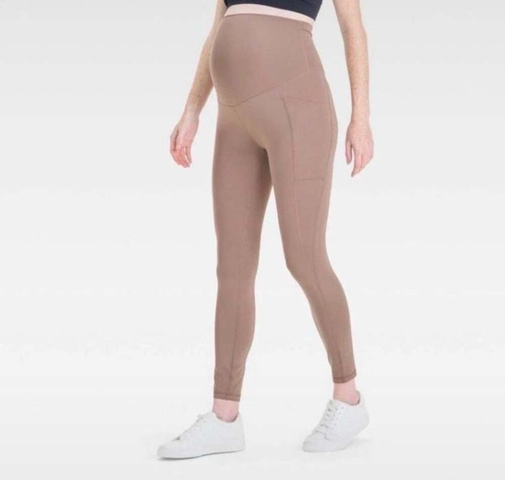 Ingrid+Isabel Over Belly High-Rise Performance Pocket Active Maternity Leggings